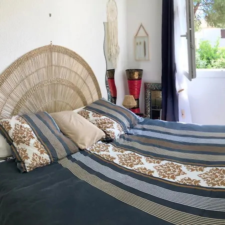 Situation Ideale - Proche Plage Et Village Naturiste - Centre Port A 2 Pas - Plain Pied, Residence Avec Parking Holiday home *